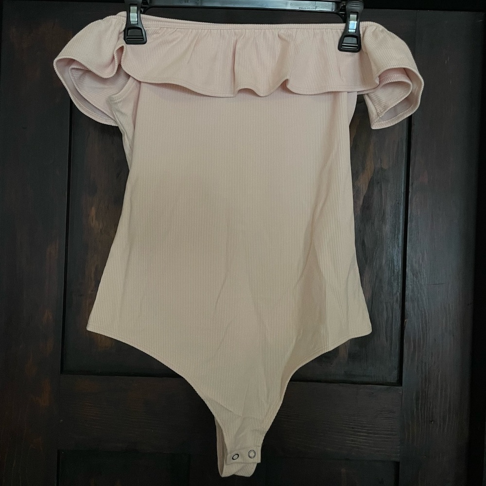 Ribbed Ruffle Off The Shoulder Thong Bodysuit - Blush Pink